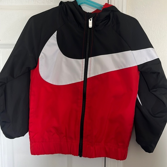 Nike boy Jacket - Picture 1 of 3